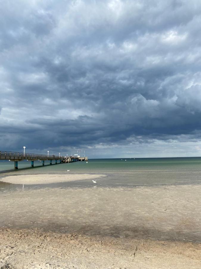 Stylische Ferienwohnung Scharbeutz Top Lage Strand Esterno foto