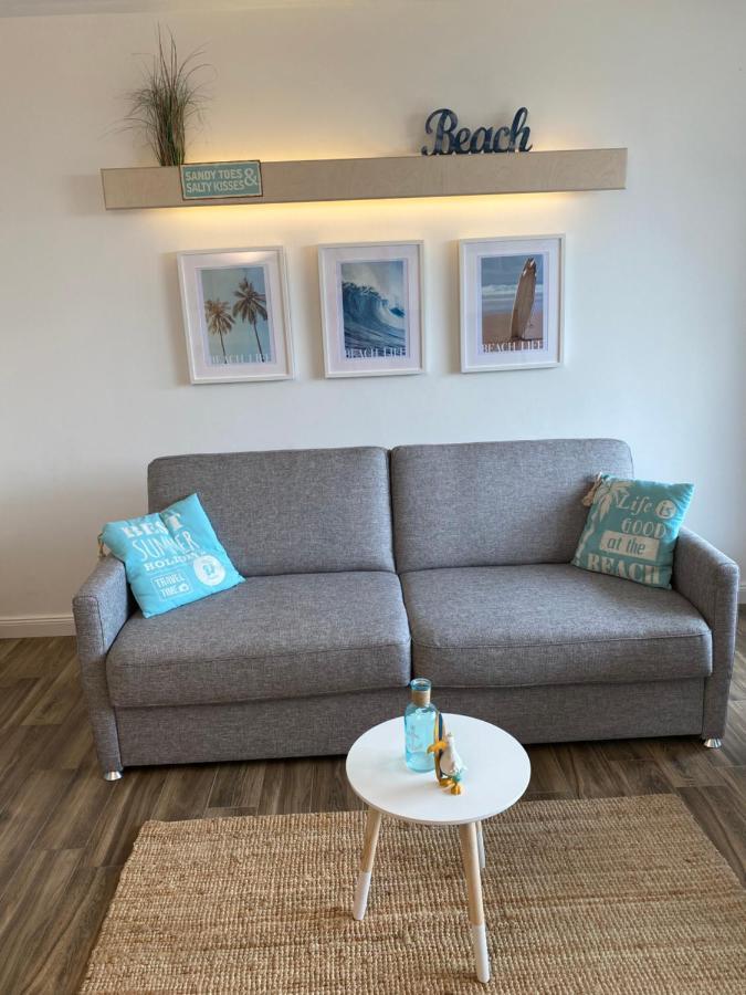 Stylische Ferienwohnung Scharbeutz Top Lage Strand Esterno foto